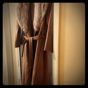 Vintage pale pink soft suede and fox collar light weight coat.